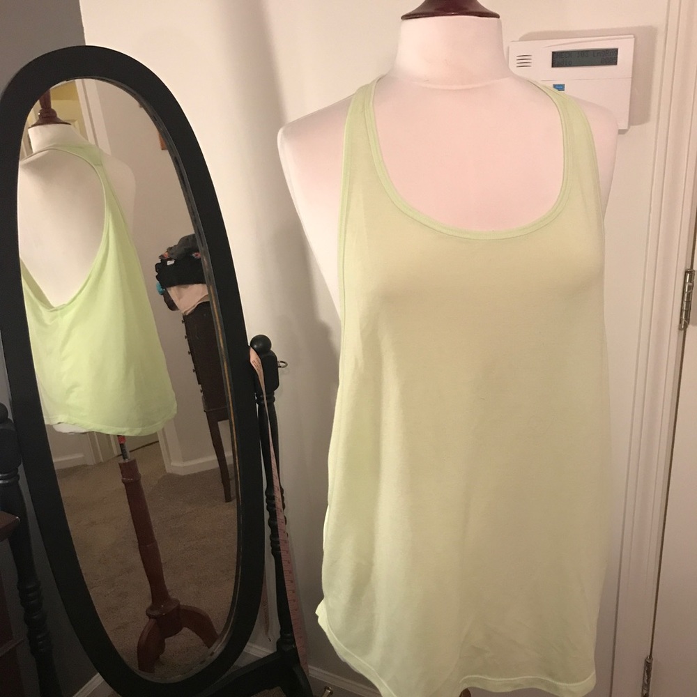 Nike tank
